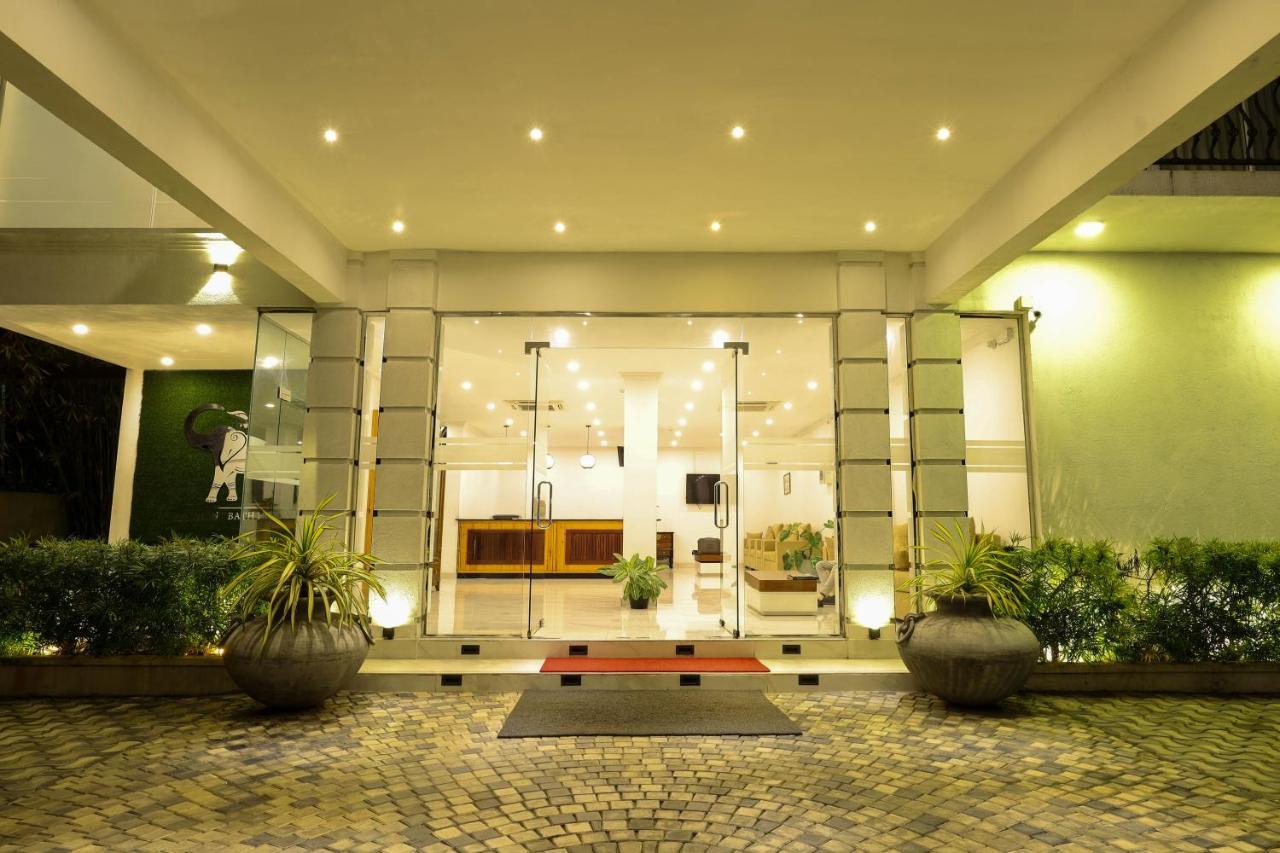 Hotel Ganthera Kandy Exteriér fotografie